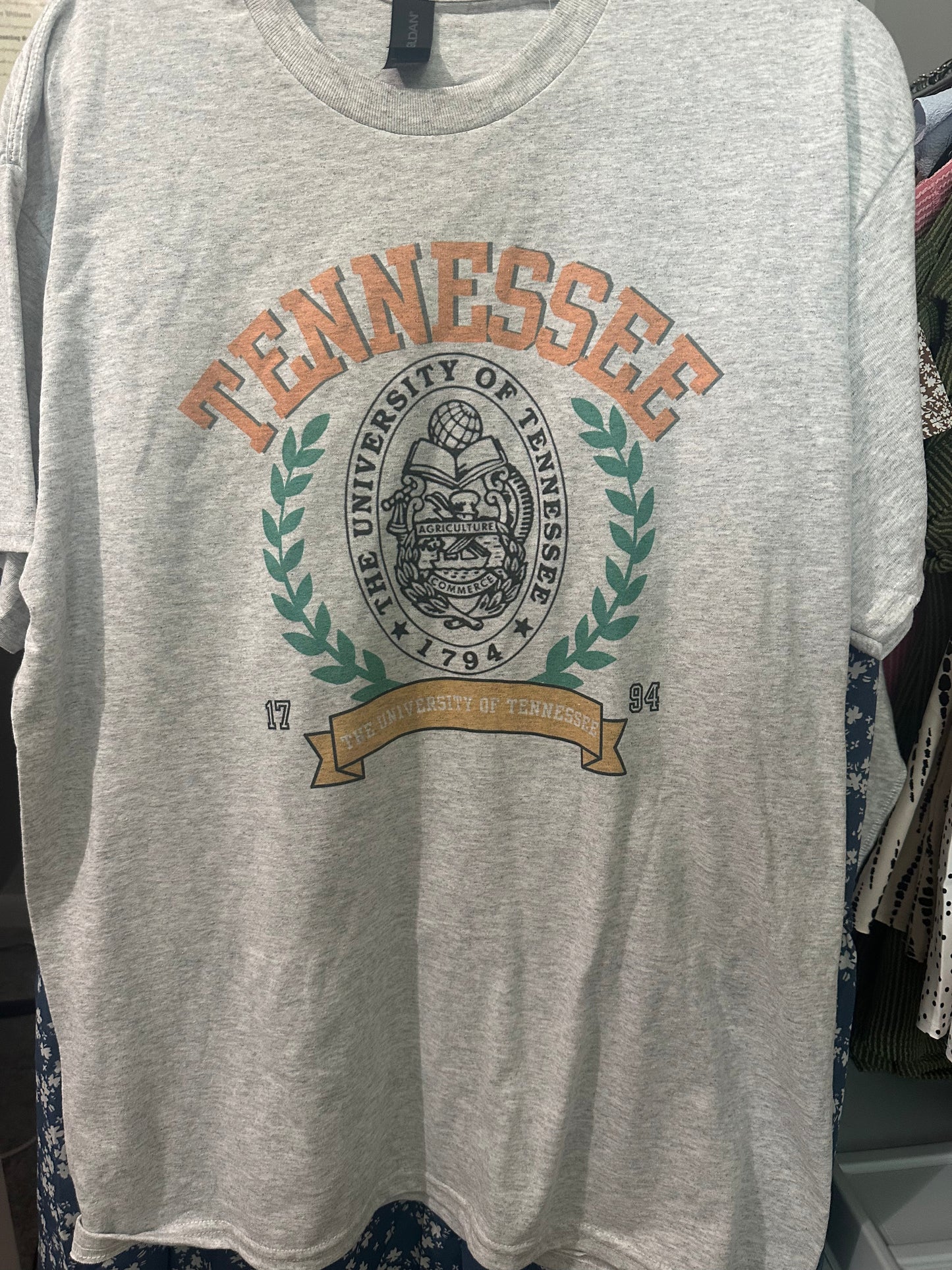 Vintage Tennessee Crest Graphic Tee