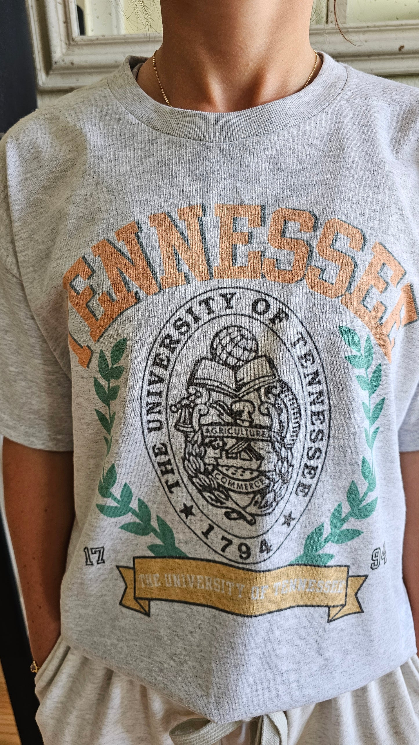 Vintage Tennessee Crest Graphic Tee